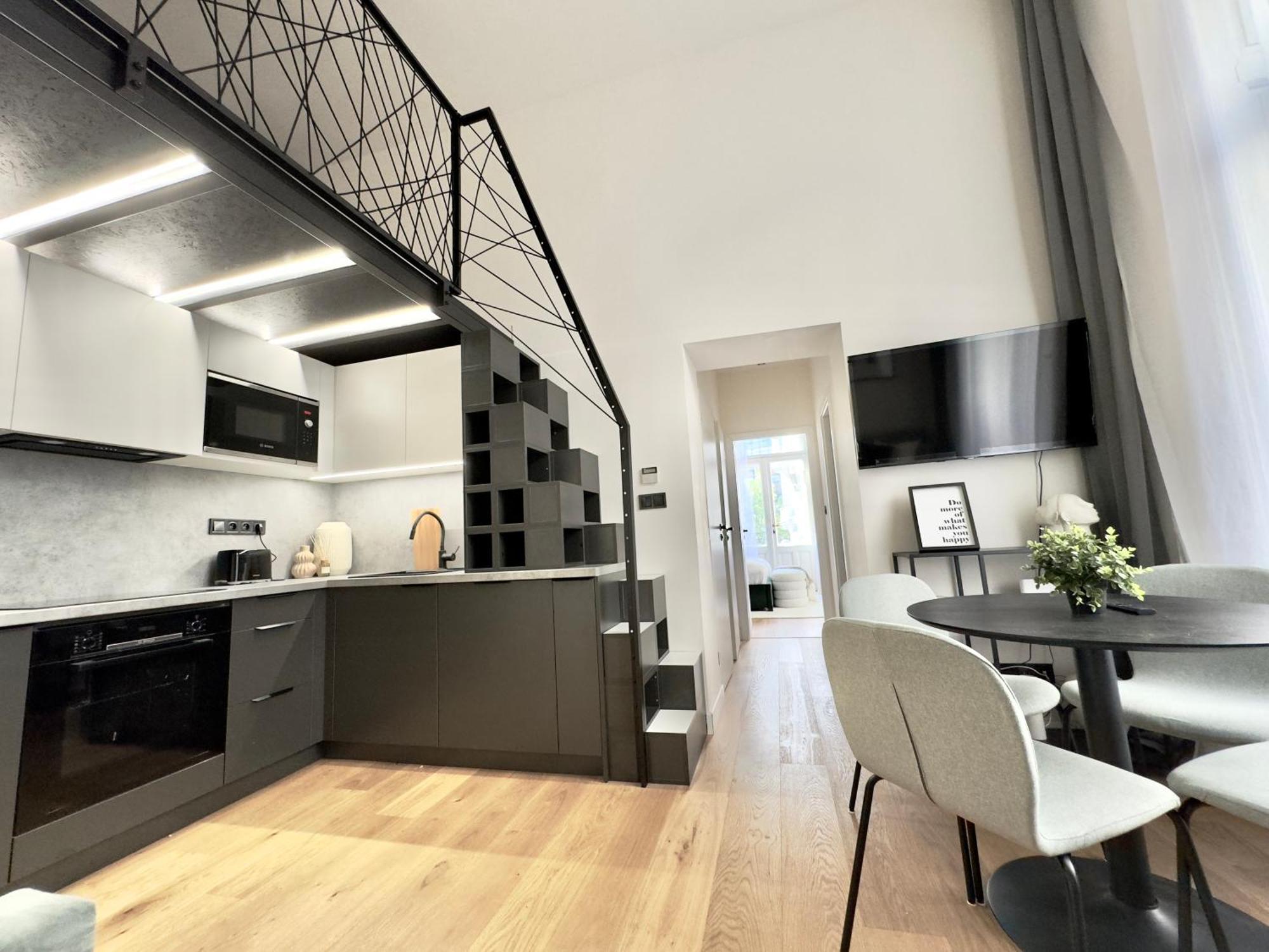 Apartamento Modern High Ceiling Loft With Terrace Apartment,